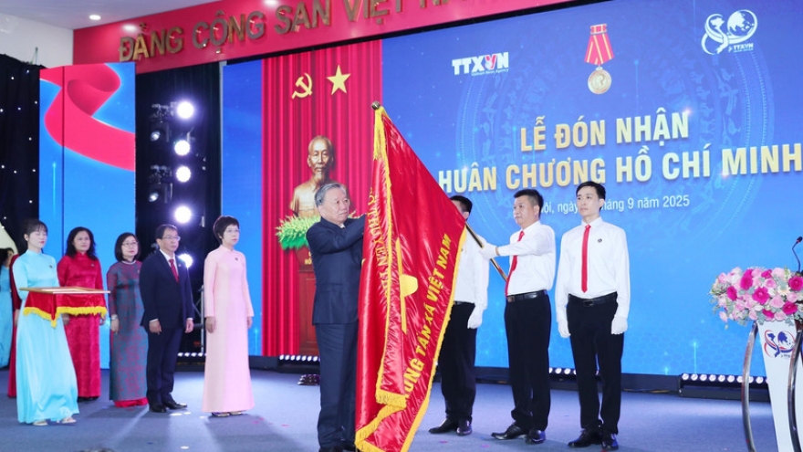 VNA upholds role as strategic, reliable information agency: Party chief